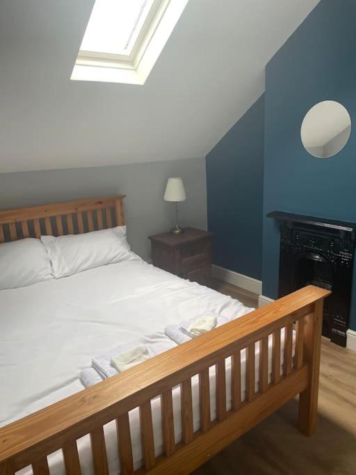Вилла Townhouse In Belfast, Newtownabbey. Экстерьер фото
